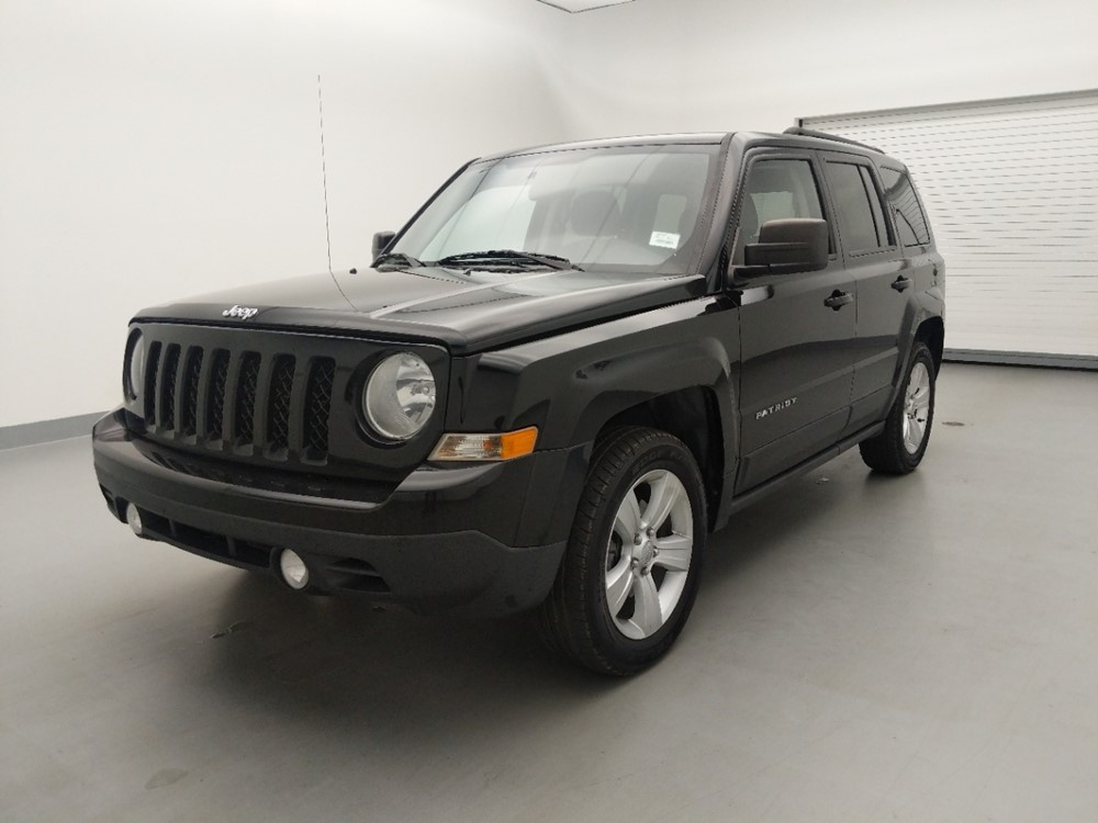 Used 2013 Jeep Patriot Driver Front Bumper
