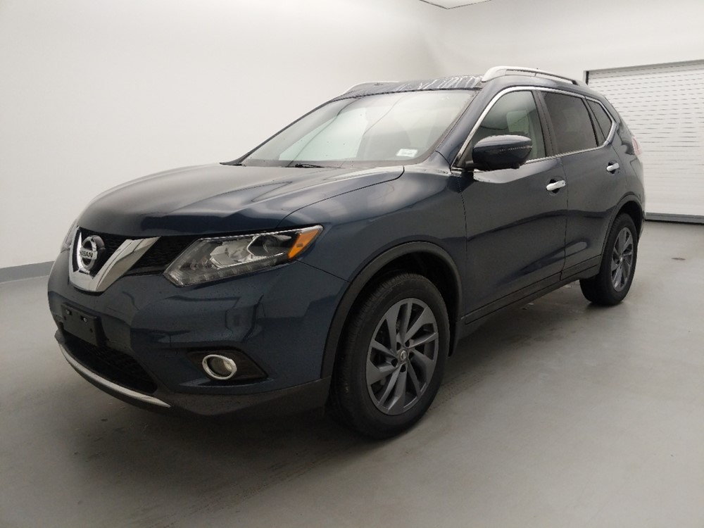Used 2016 Nissan Rogue Driver Front Bumper