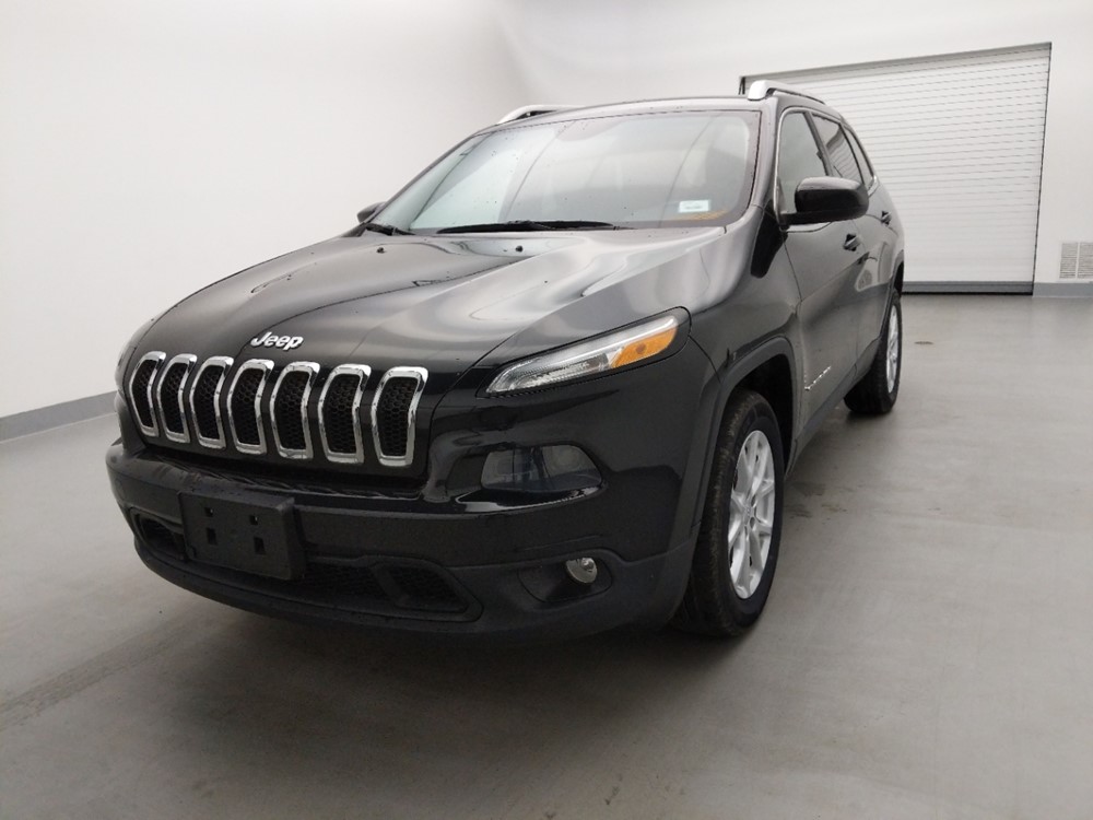 Used 2014 Jeep Cherokee Driver Front Bumper