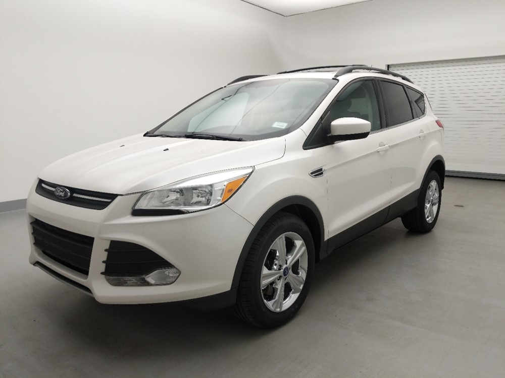 Used 2013 Ford Escape Driver Front Bumper