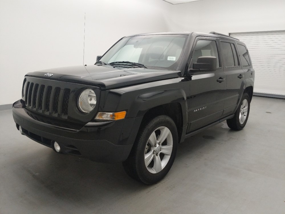 Used 2015 Jeep Patriot Driver Front Bumper