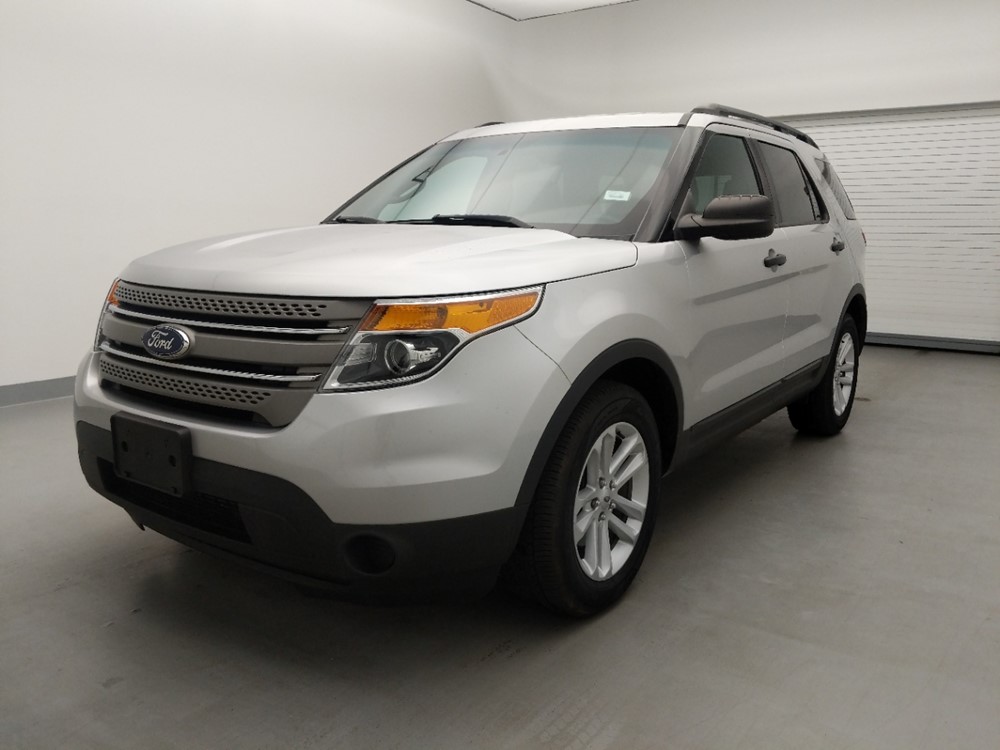 Used 2015 Ford Explorer Driver Front Bumper
