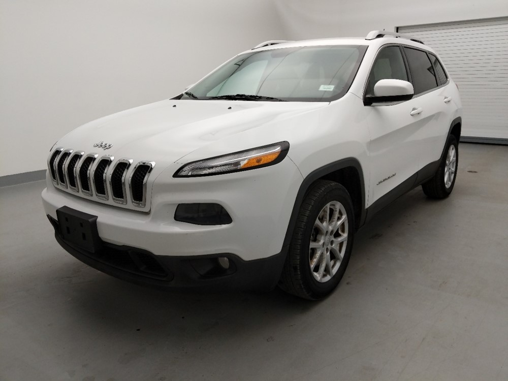 Used 2015 Jeep Cherokee Driver Front Bumper