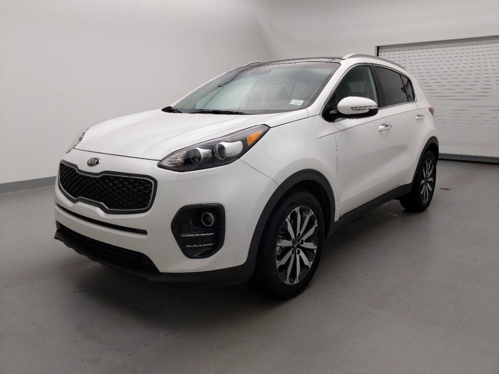 Used 2017 Kia Sportage Driver Front Bumper