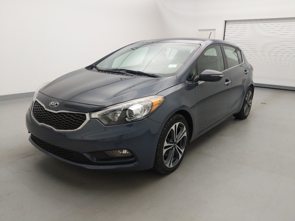 Used 2016 Kia Forte5 Driver Front Bumper