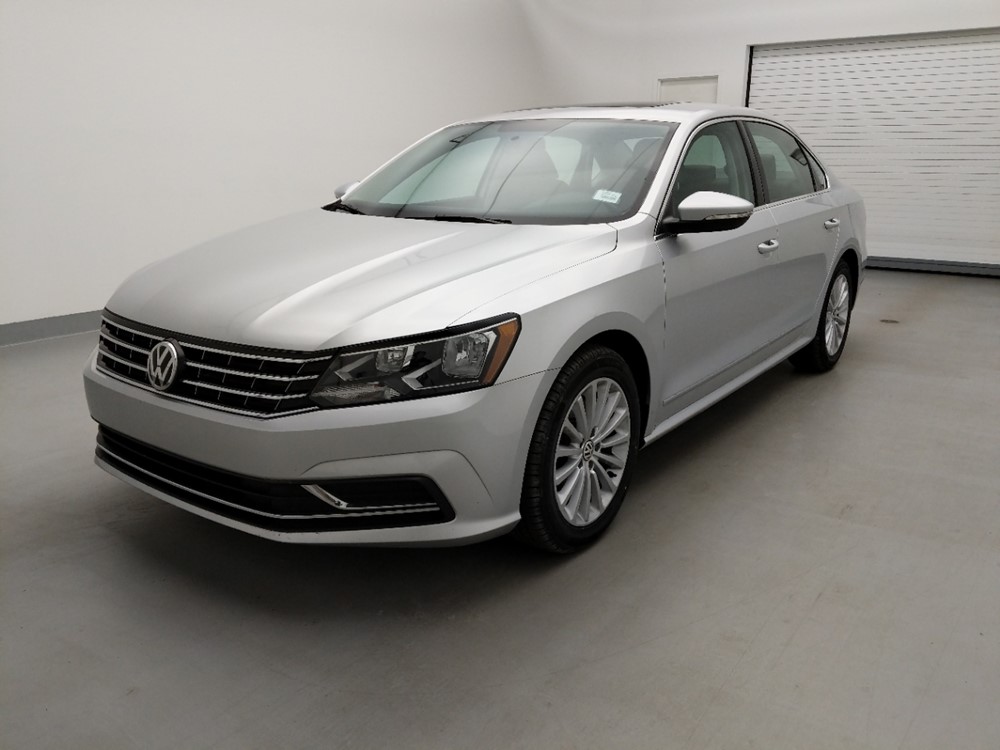 Used 2016 Volkswagen Passat Driver Front Bumper