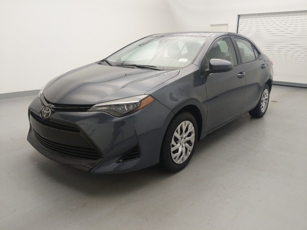Used 2018 Toyota Corolla Driver Front Bumper