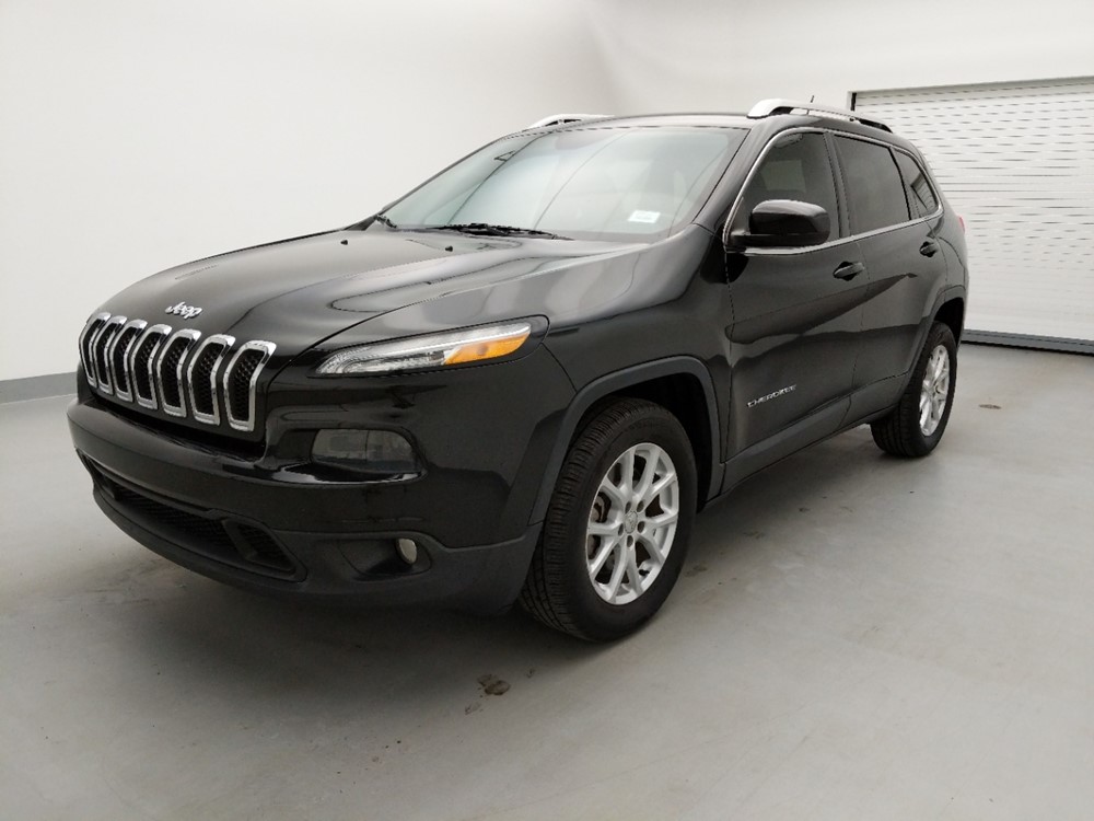 Used 2015 Jeep Cherokee Driver Front Bumper