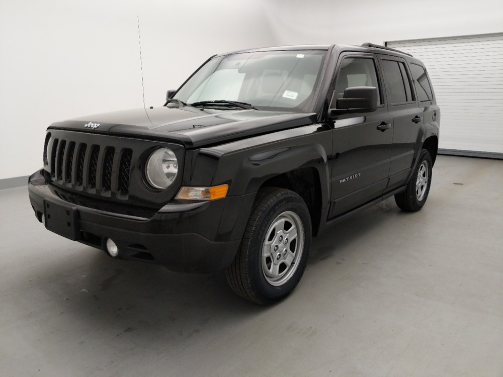 Used 2015 Jeep Patriot Driver Front Bumper