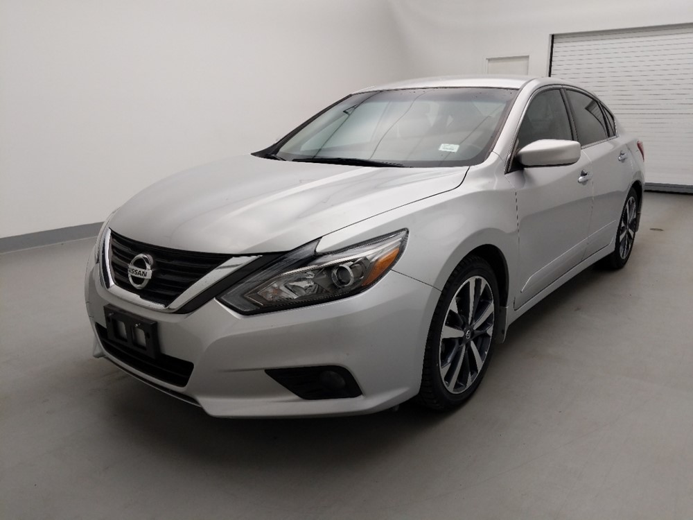 Used 2016 Nissan Altima Driver Front Bumper