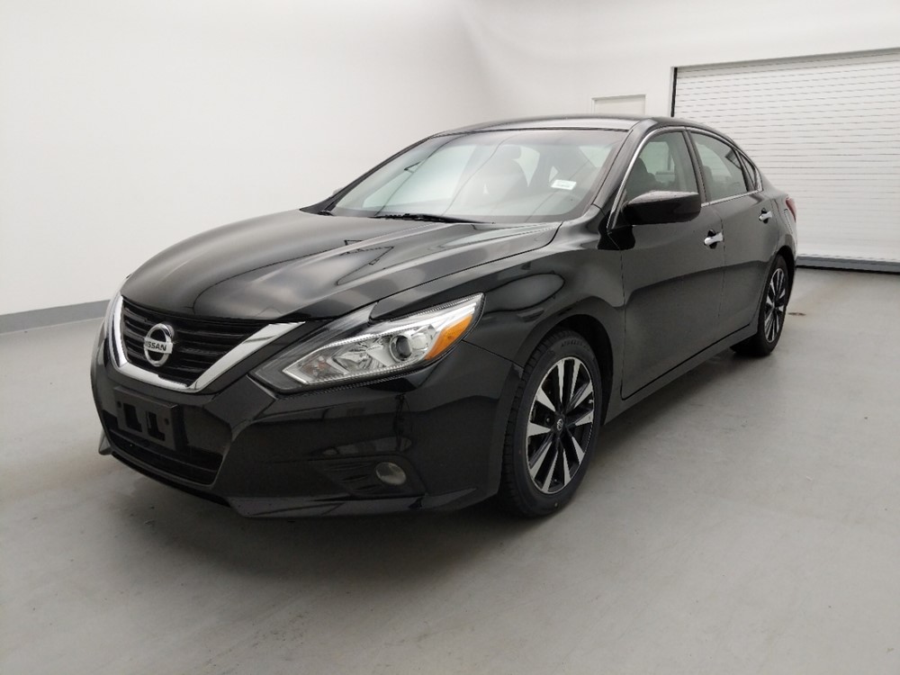 Used 2018 Nissan Altima Driver Front Bumper