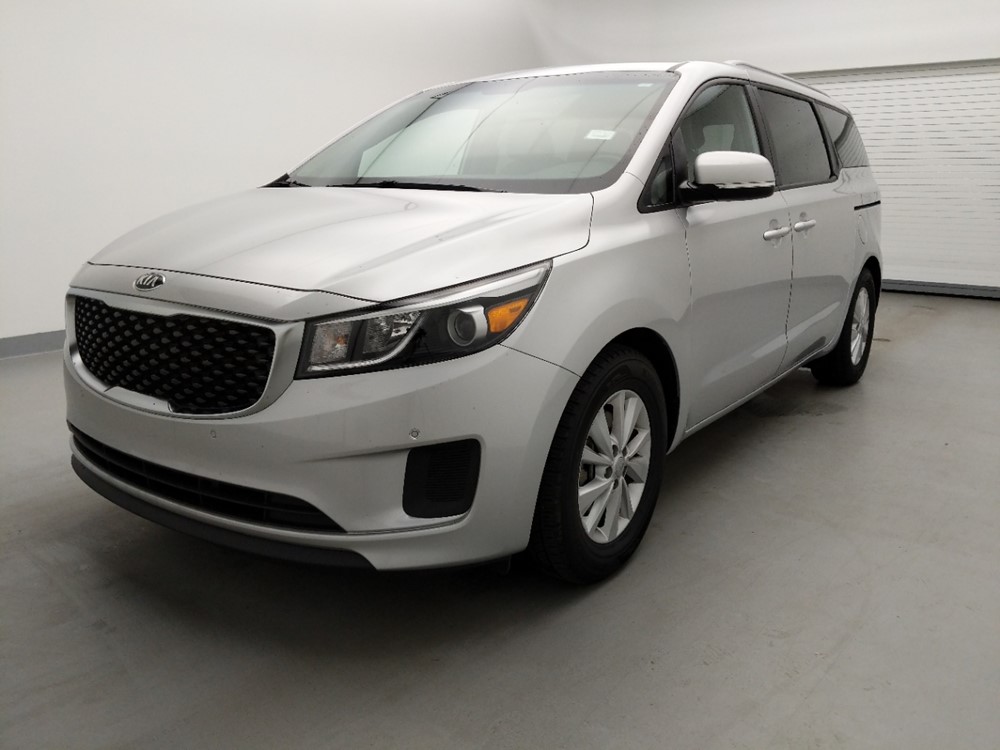 Used 2018 Kia Sedona Driver Front Bumper