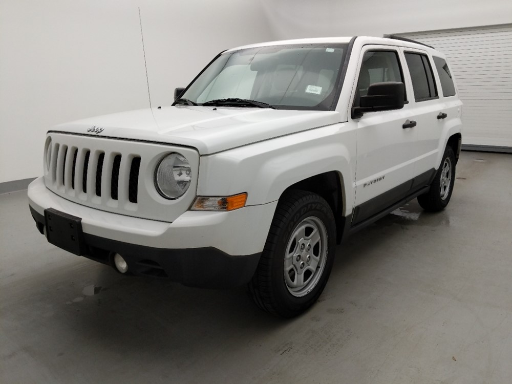 Used 2014 Jeep Patriot Driver Front Bumper