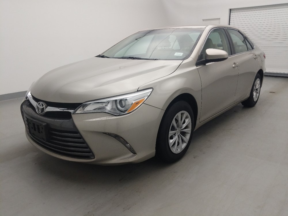 Used 2015 Toyota Camry Driver Front Bumper