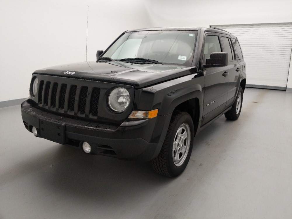 Used 2014 Jeep Patriot Driver Front Bumper