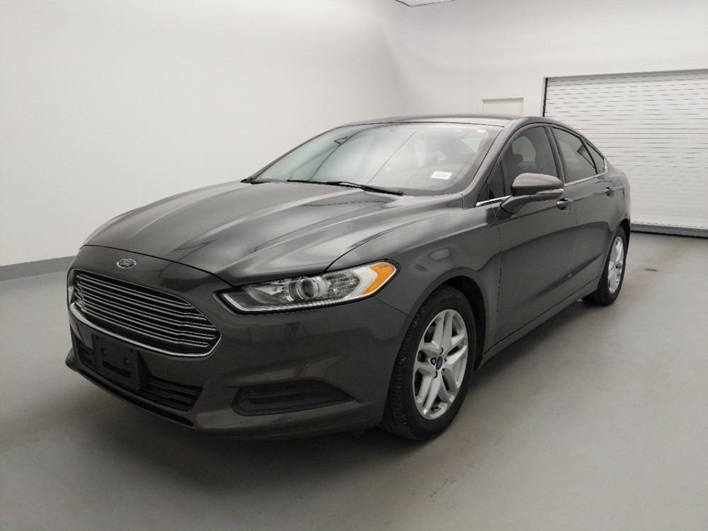 Used 2016 Ford Fusion Driver Front Bumper