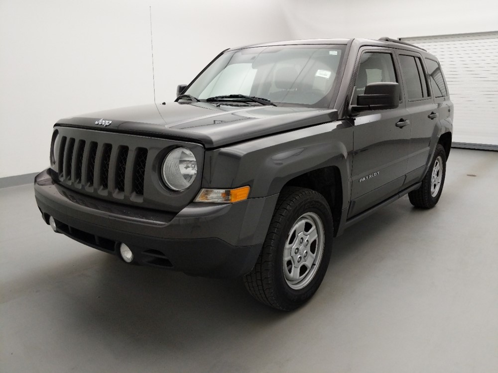 Used 2015 Jeep Patriot Driver Front Bumper