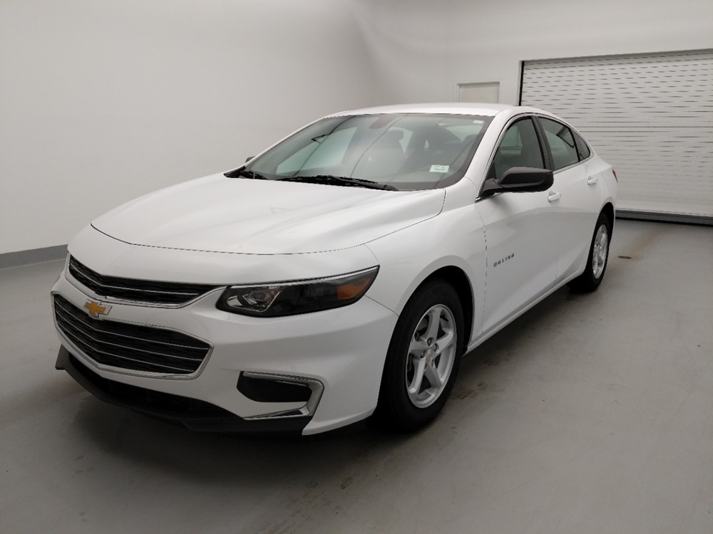 Used 2018 Chevrolet Malibu Driver Front Bumper