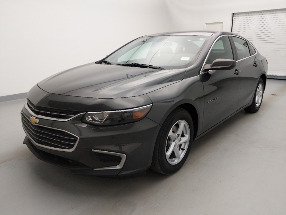 Used 2017 Chevrolet Malibu Driver Front Bumper