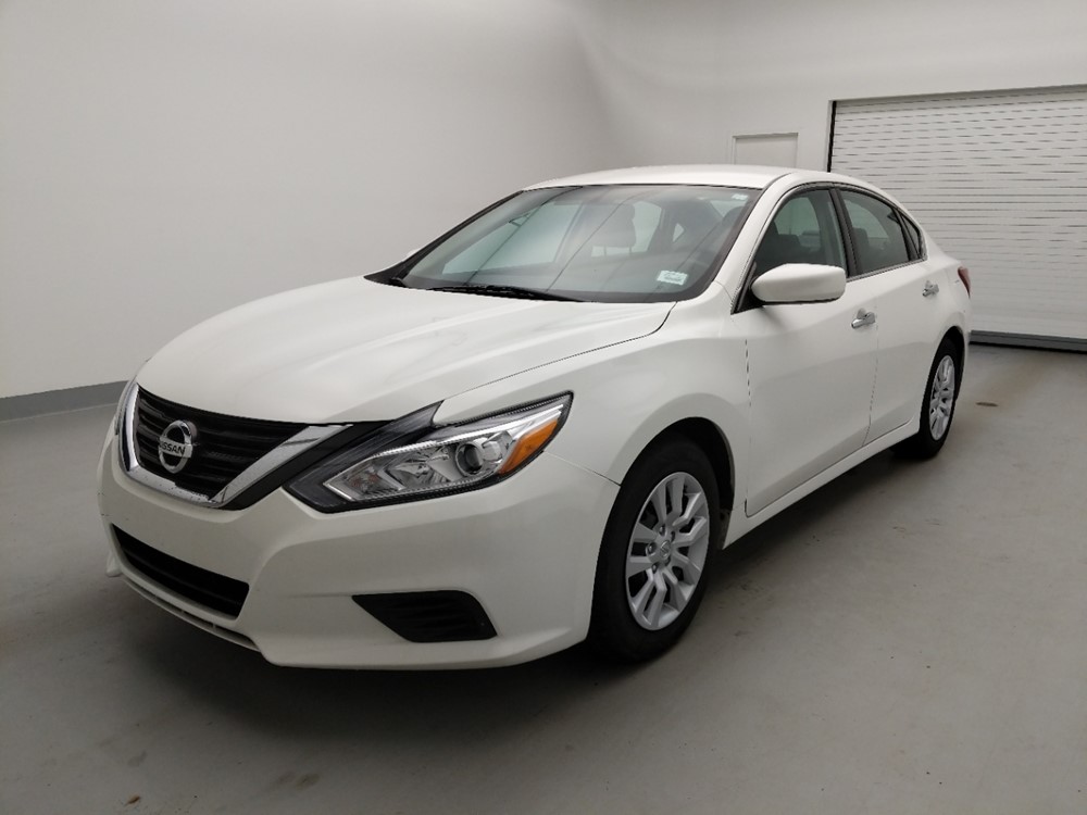 Used 2018 Nissan Altima Driver Front Bumper