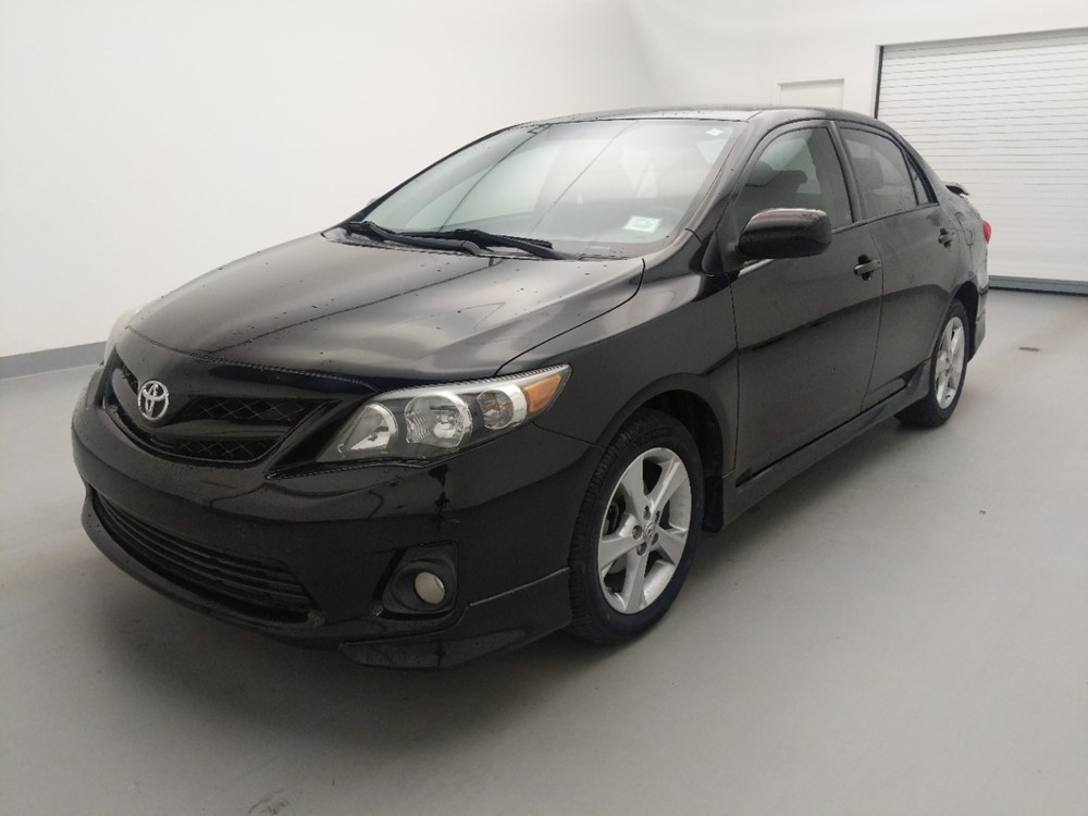 Used 2011 Toyota Corolla Driver Front Bumper