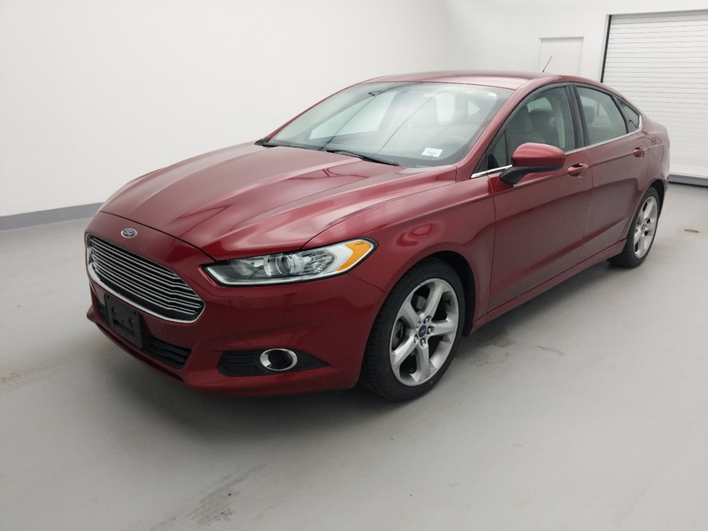 Used 2016 Ford Fusion Driver Front Bumper