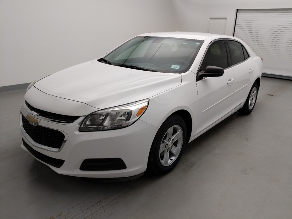 Used 2016 Chevrolet Malibu Driver Front Bumper
