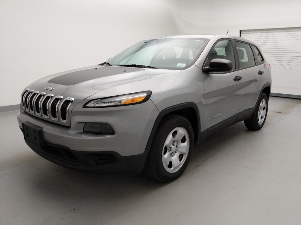 Used 2015 Jeep Cherokee Driver Front Bumper