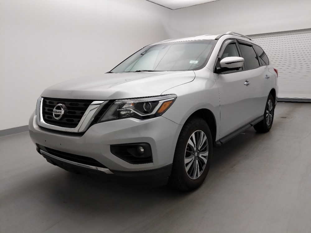 Used 2017 Nissan Pathfinder Driver Front Bumper