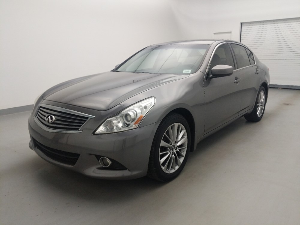 Used 2013 INFINITI G37 Driver Front Bumper