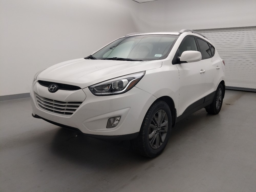 Used 2014 Hyundai Tucson Driver Front Bumper