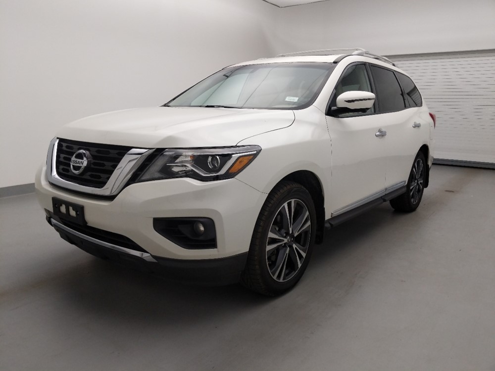 Used 2017 Nissan Pathfinder Driver Front Bumper