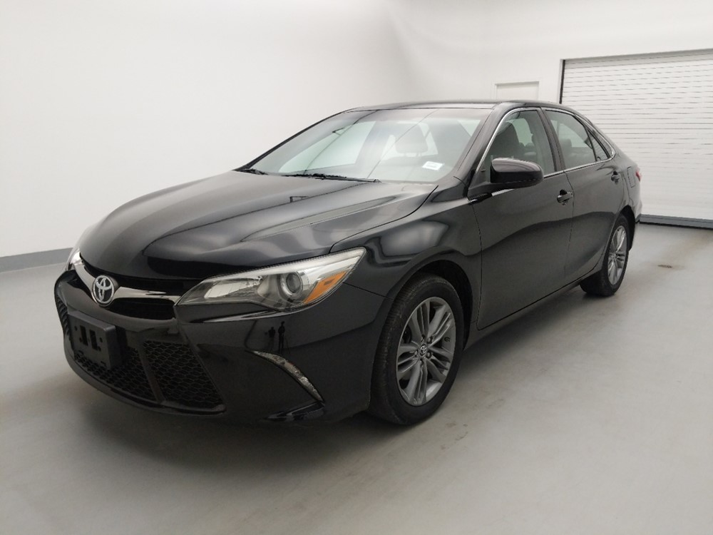 Used 2015 Toyota Camry Driver Front Bumper