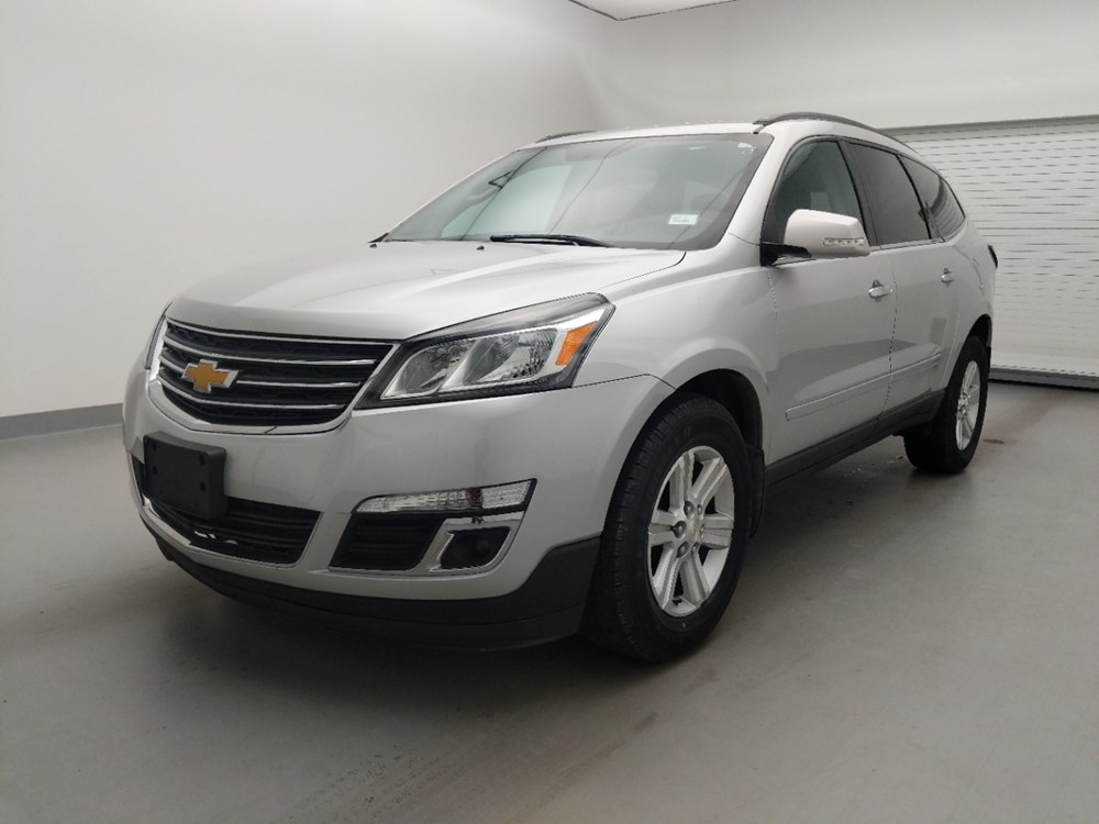Used 2013 Chevrolet Traverse Driver Front Bumper