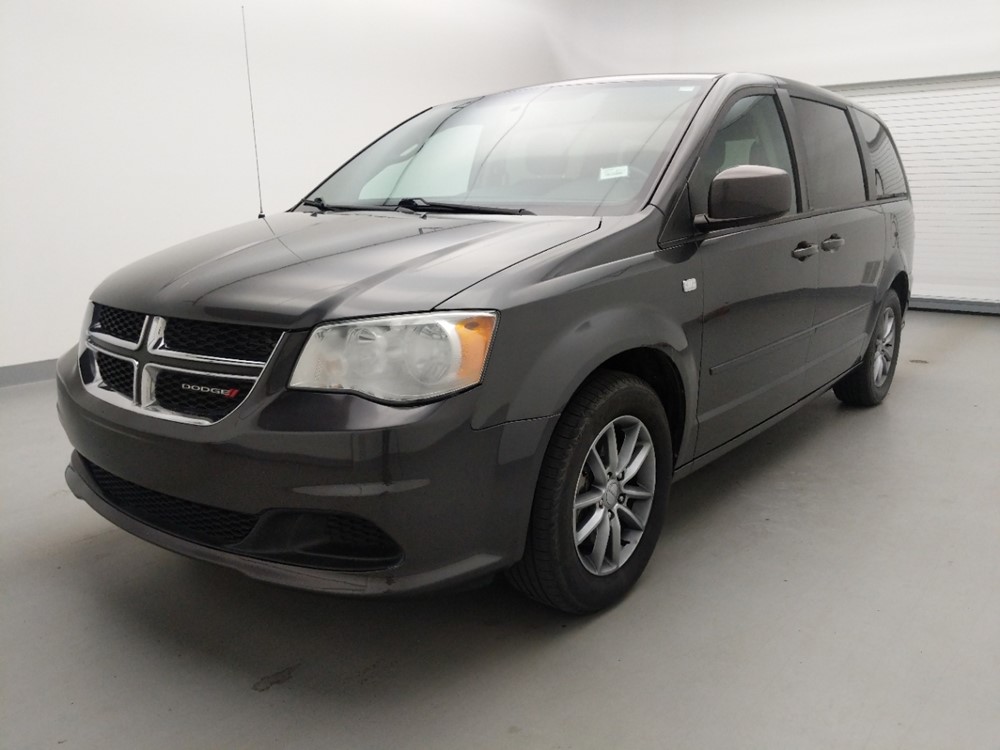 Used 2014 Dodge Grand Caravan Driver Front Bumper