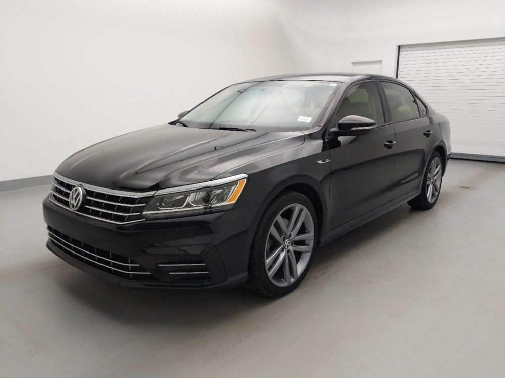 Used 2018 Volkswagen Passat Driver Front Bumper