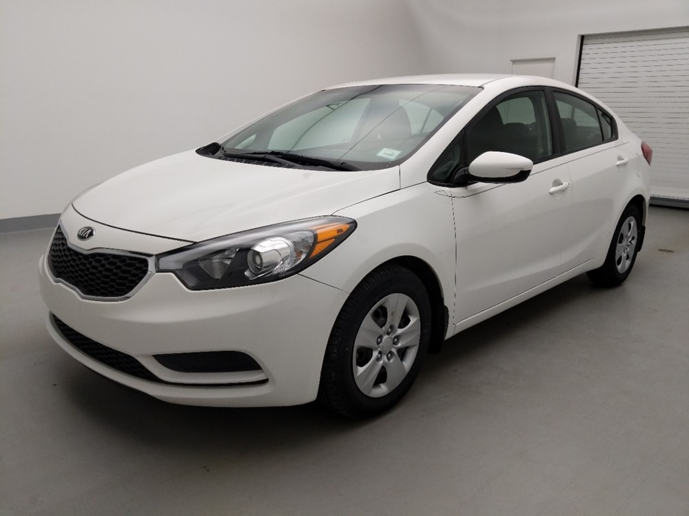 Used 2016 Kia Forte Driver Front Bumper