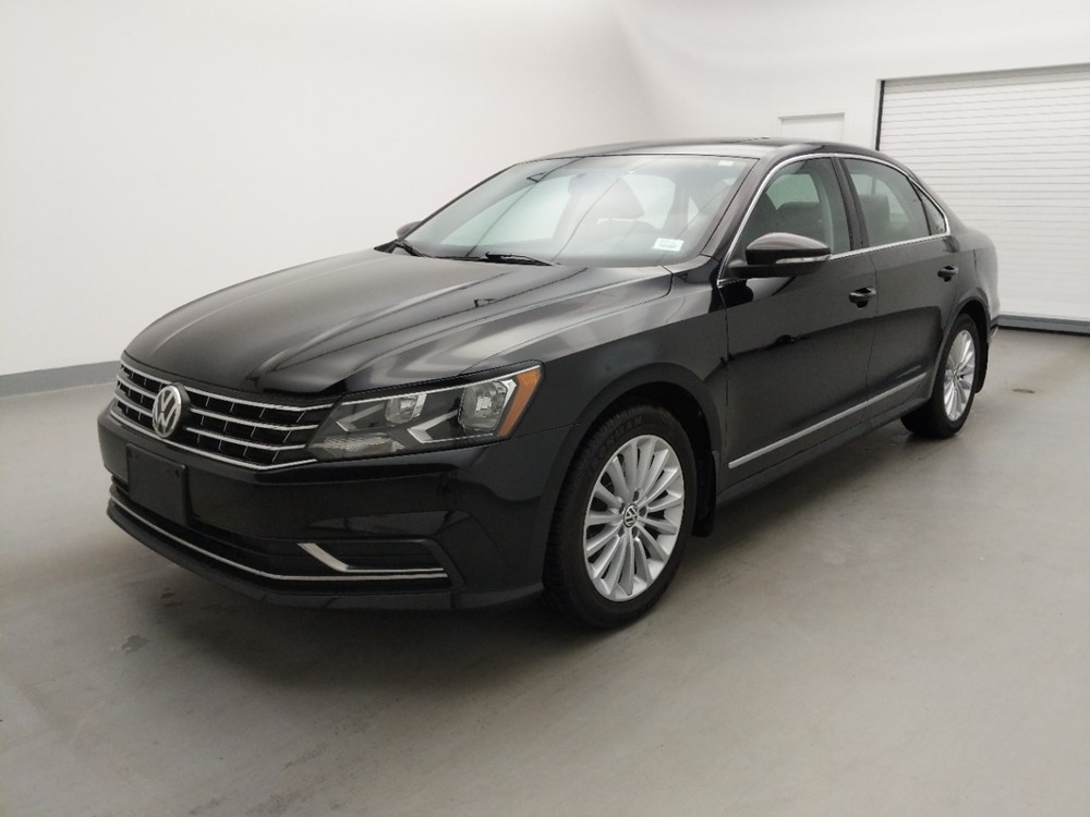 Used 2016 Volkswagen Passat Driver Front Bumper