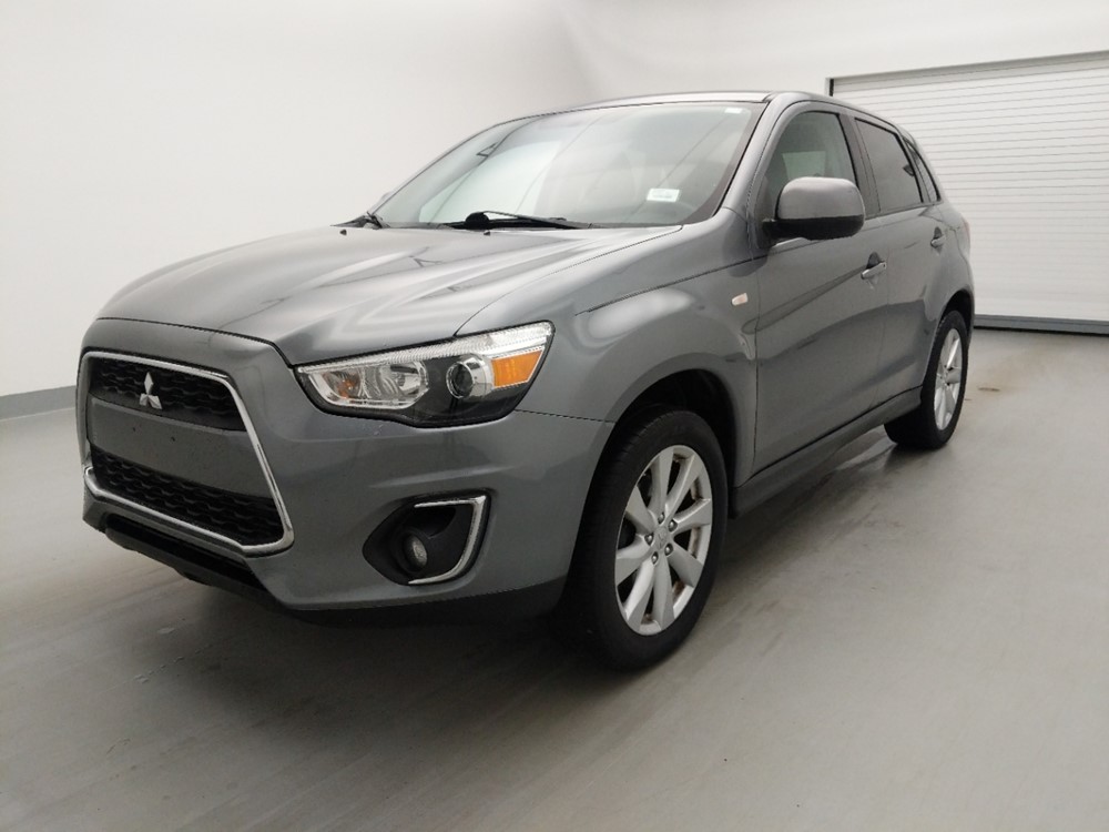 Used 2015 Mitsubishi Outlander Driver Front Bumper