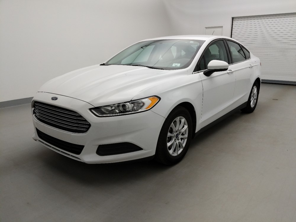 Used 2016 Ford Fusion Driver Front Bumper