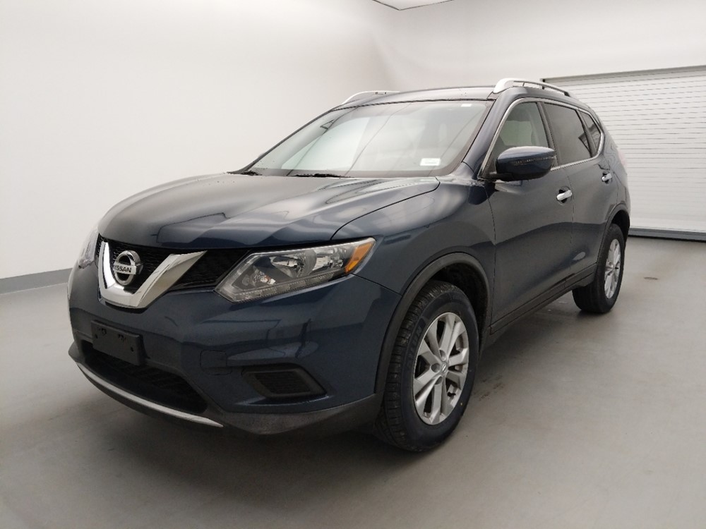 Used 2016 Nissan Rogue Driver Front Bumper