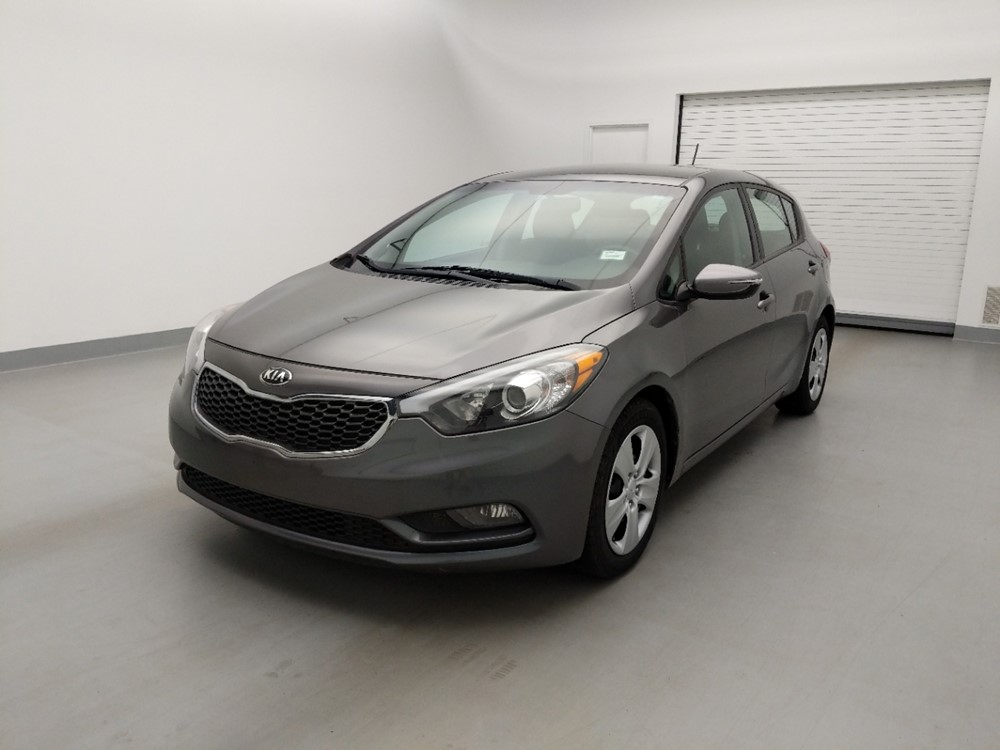Used 2016 Kia Forte5 Driver Front Bumper