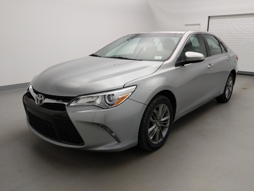 Used 2017 Toyota Camry Driver Front Bumper