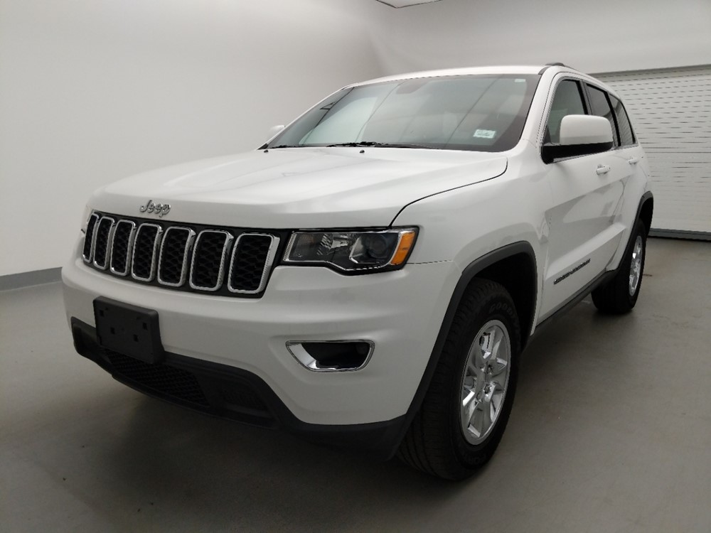 Used 2017 Jeep Grand Cherokee Driver Front Bumper