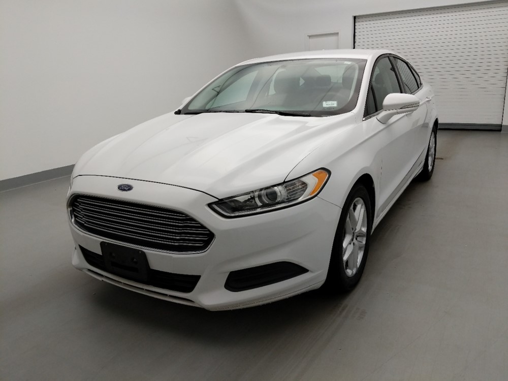 Used 2016 Ford Fusion Driver Front Bumper