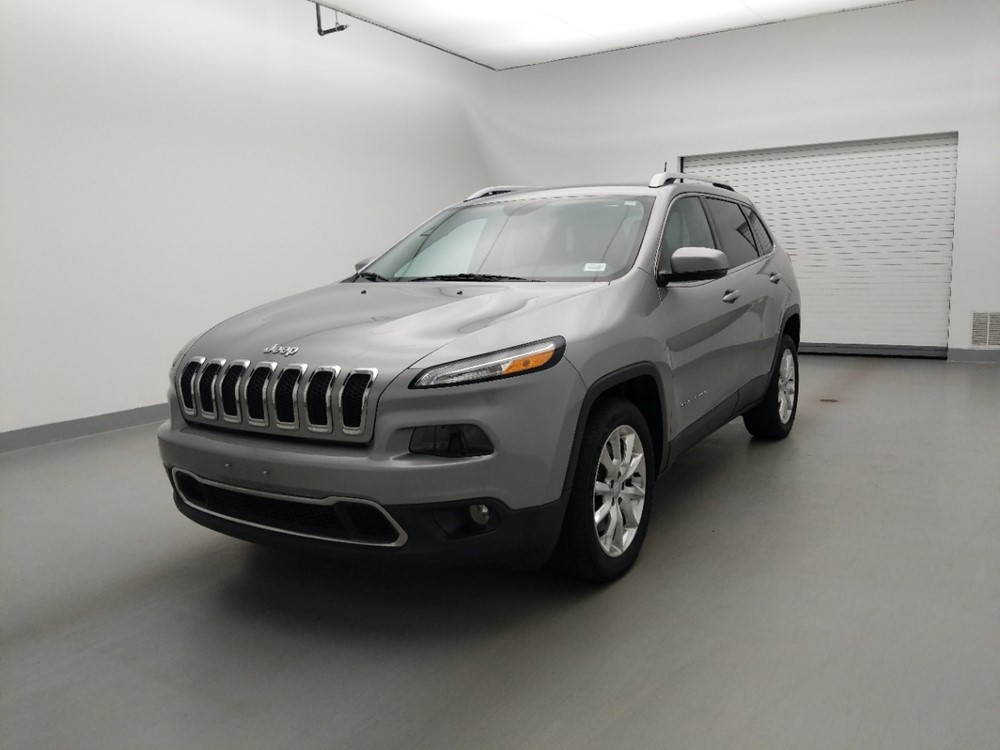 Used 2016 Jeep Cherokee Driver Front Bumper