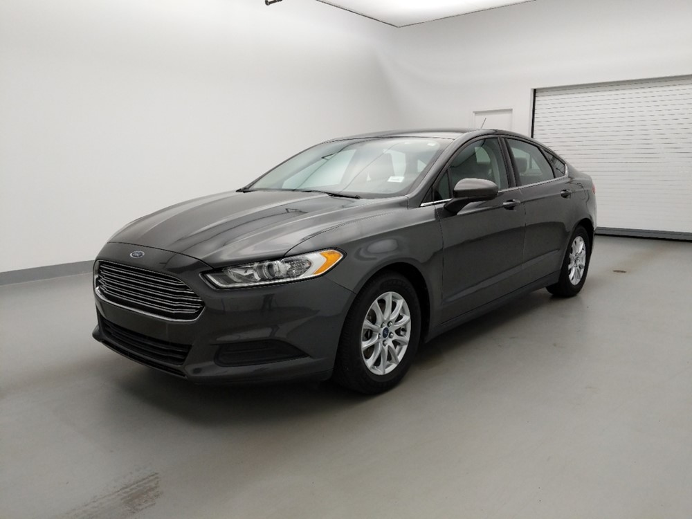 Used 2016 Ford Fusion Driver Front Bumper