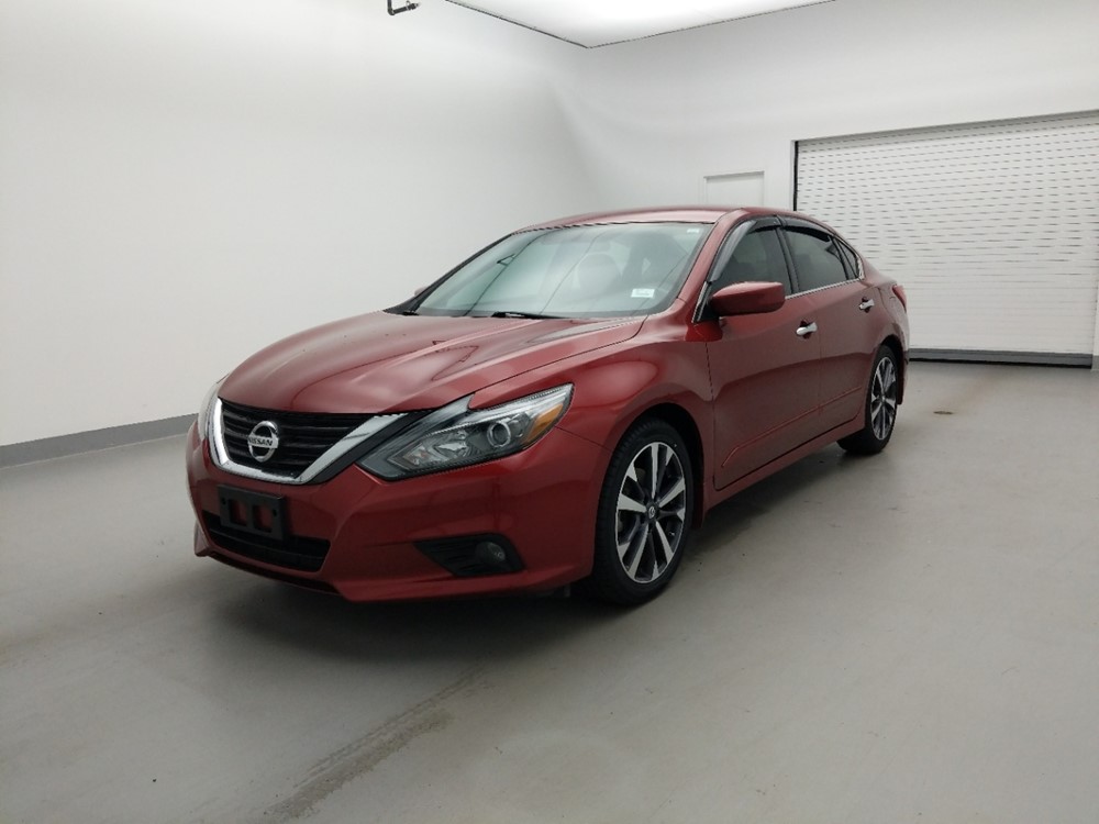 Used 2016 Nissan Altima Driver Front Bumper