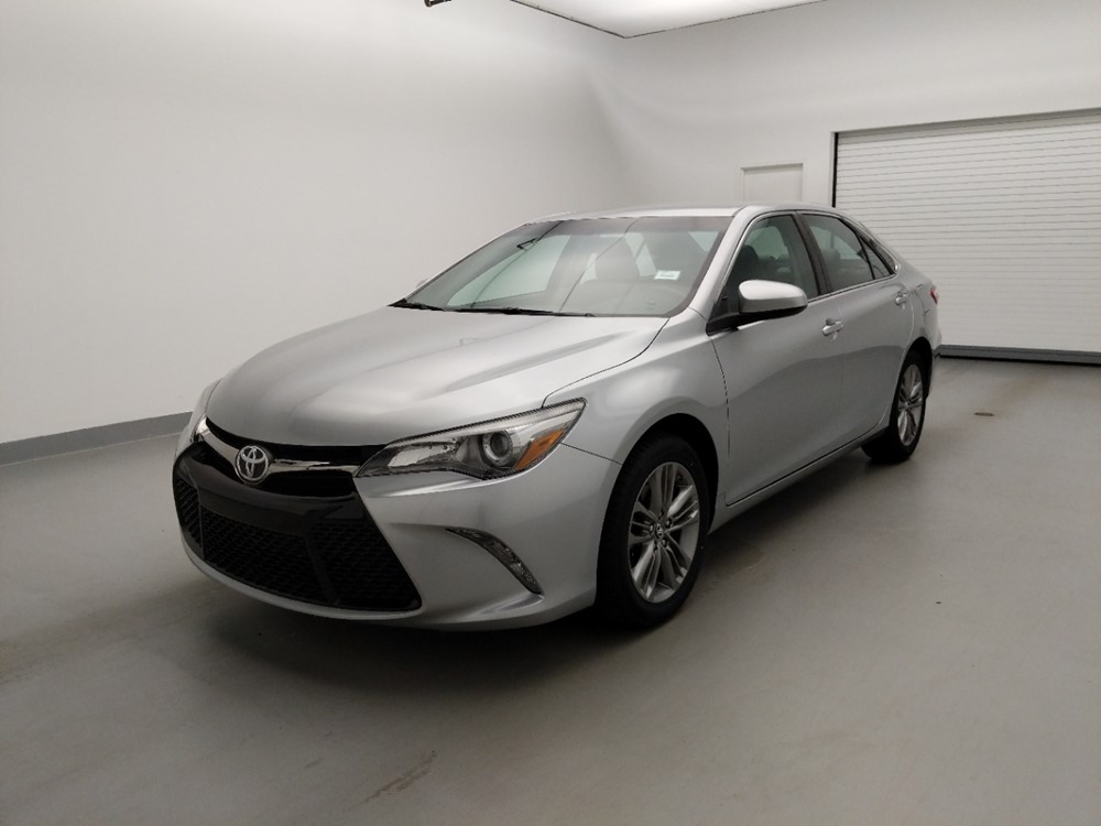 Used 2017 Toyota Camry Driver Front Bumper