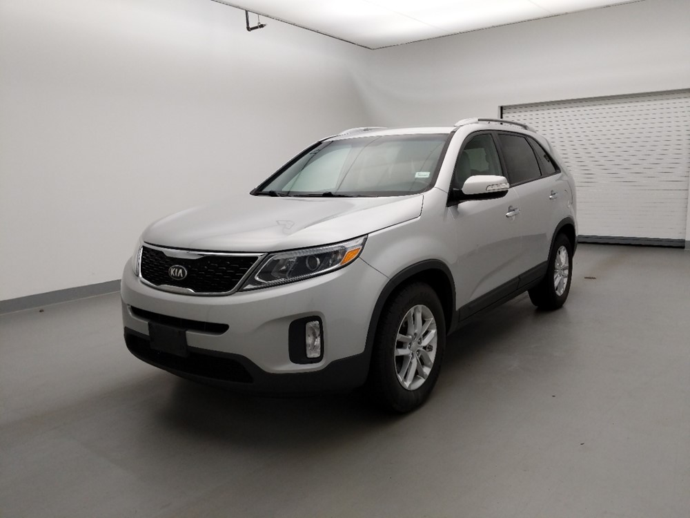 Used 2015 Kia Sorento Driver Front Bumper